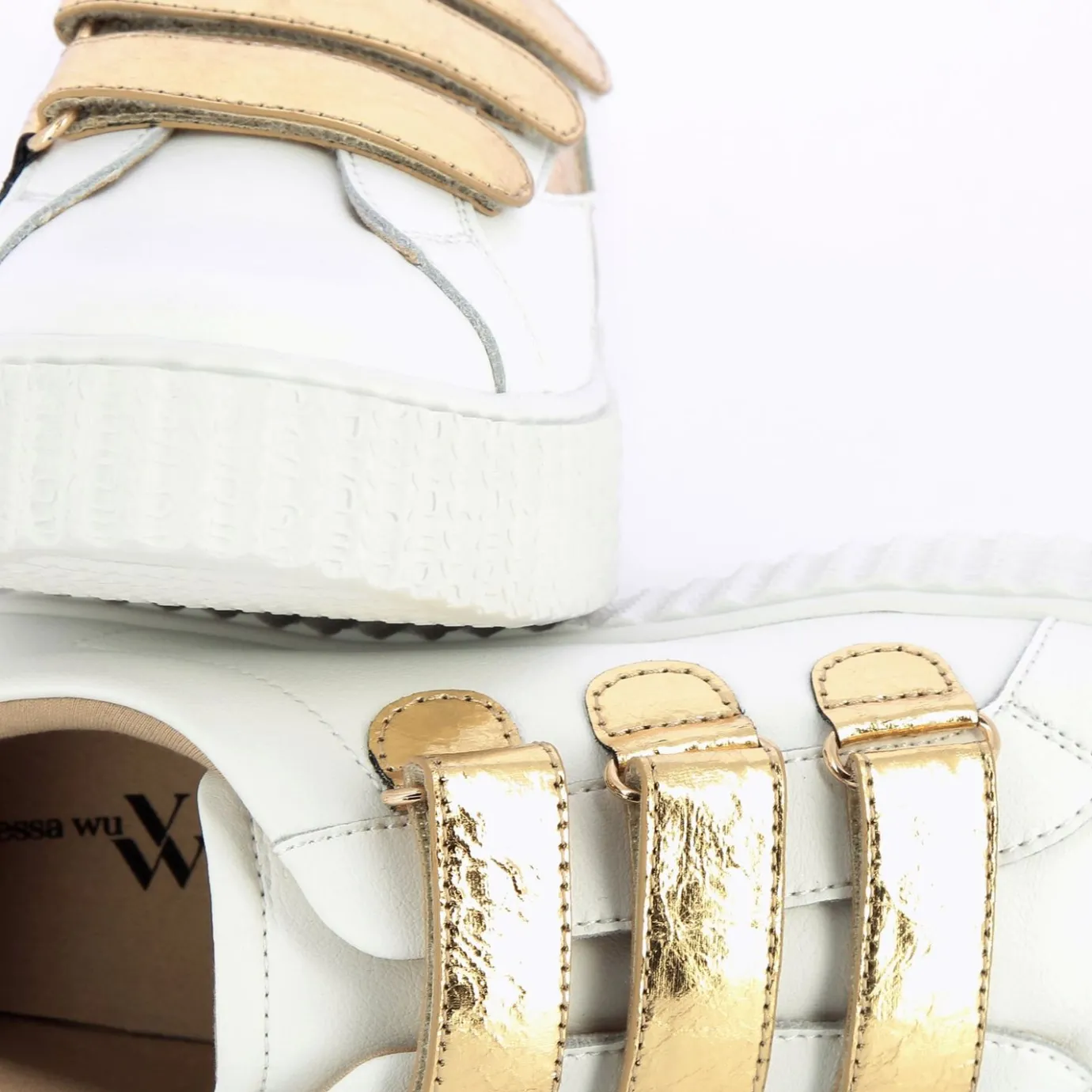 Vanessa Wu Sneakers | Baskets Eclair Jane Blanches En Cuir A Scratchs Or
