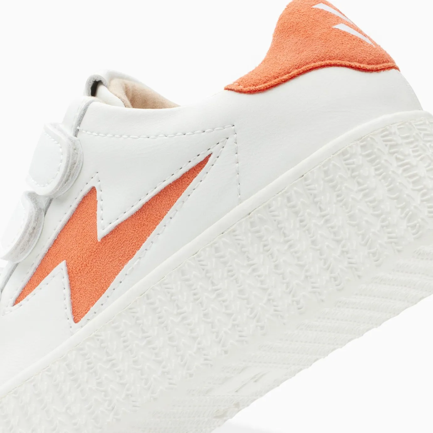 Vanessa Wu Sneakers | Baskets Eclair Mini Vicky Blanc Et Orange A Scratchs