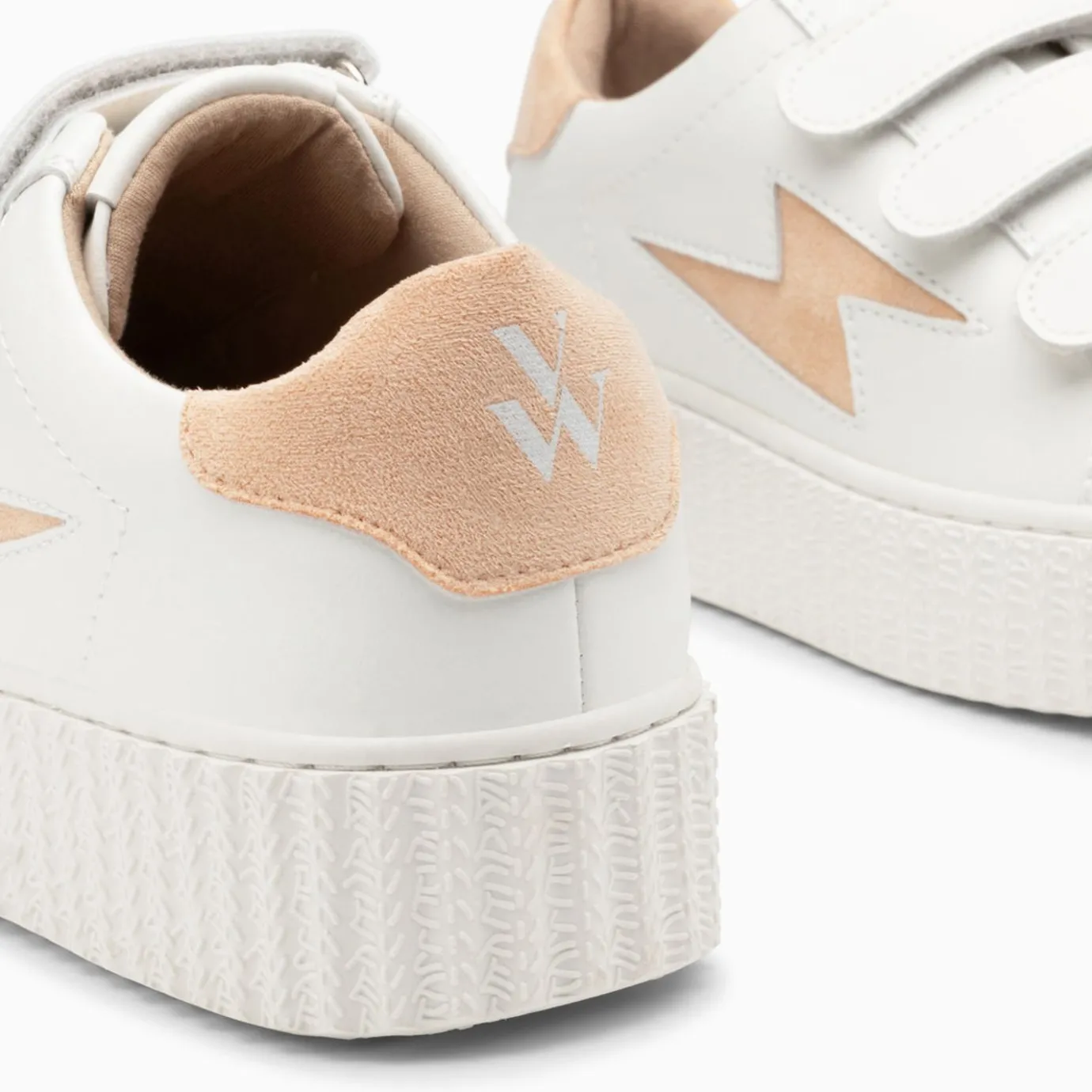 Vanessa Wu Sneakers | Baskets Eclair Vicky Blanc Et Orange Peche A Scratchs