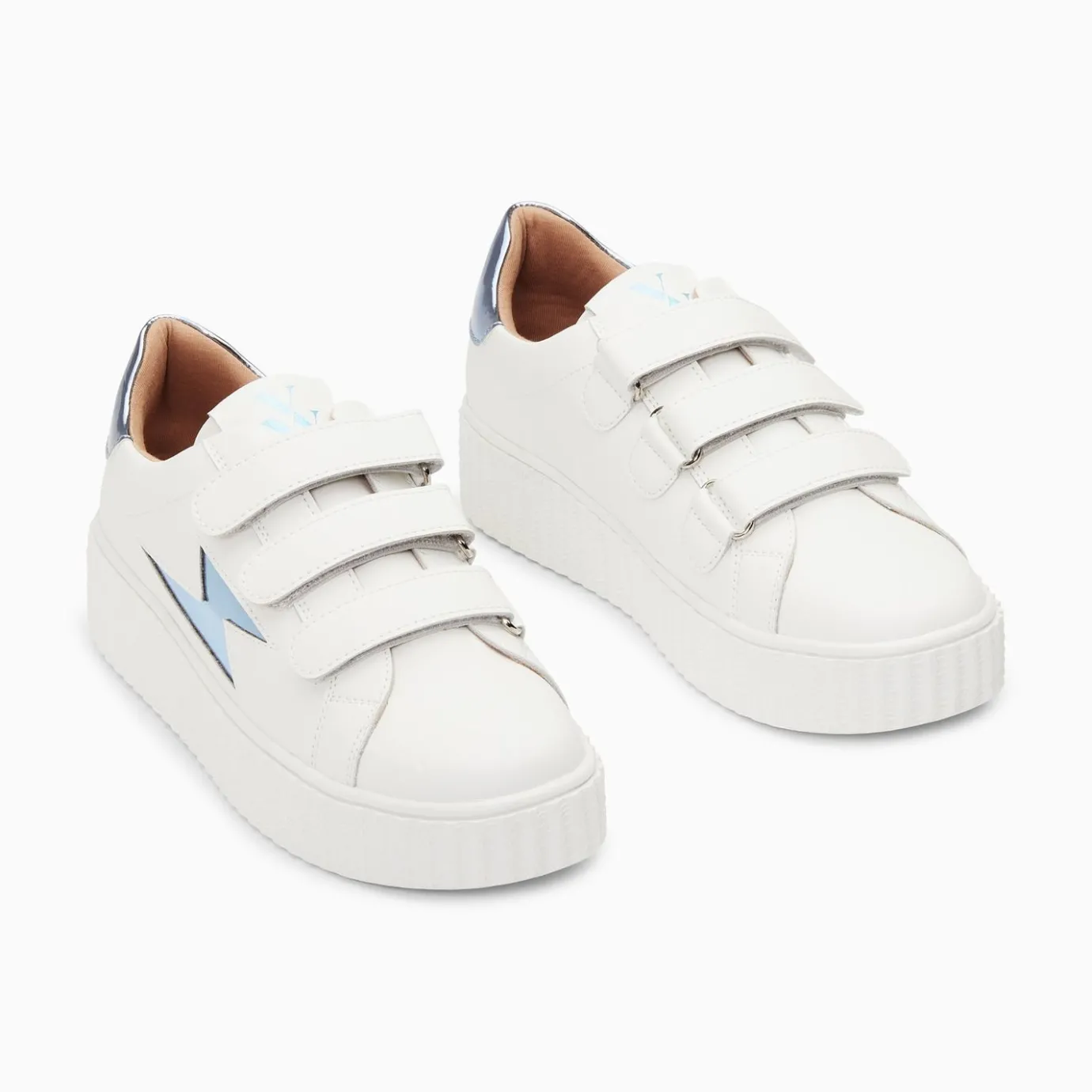 Vanessa Wu Sneakers | Baskets Eclair Willow Blanc Et Bleu Effet Miroir A Scratchs