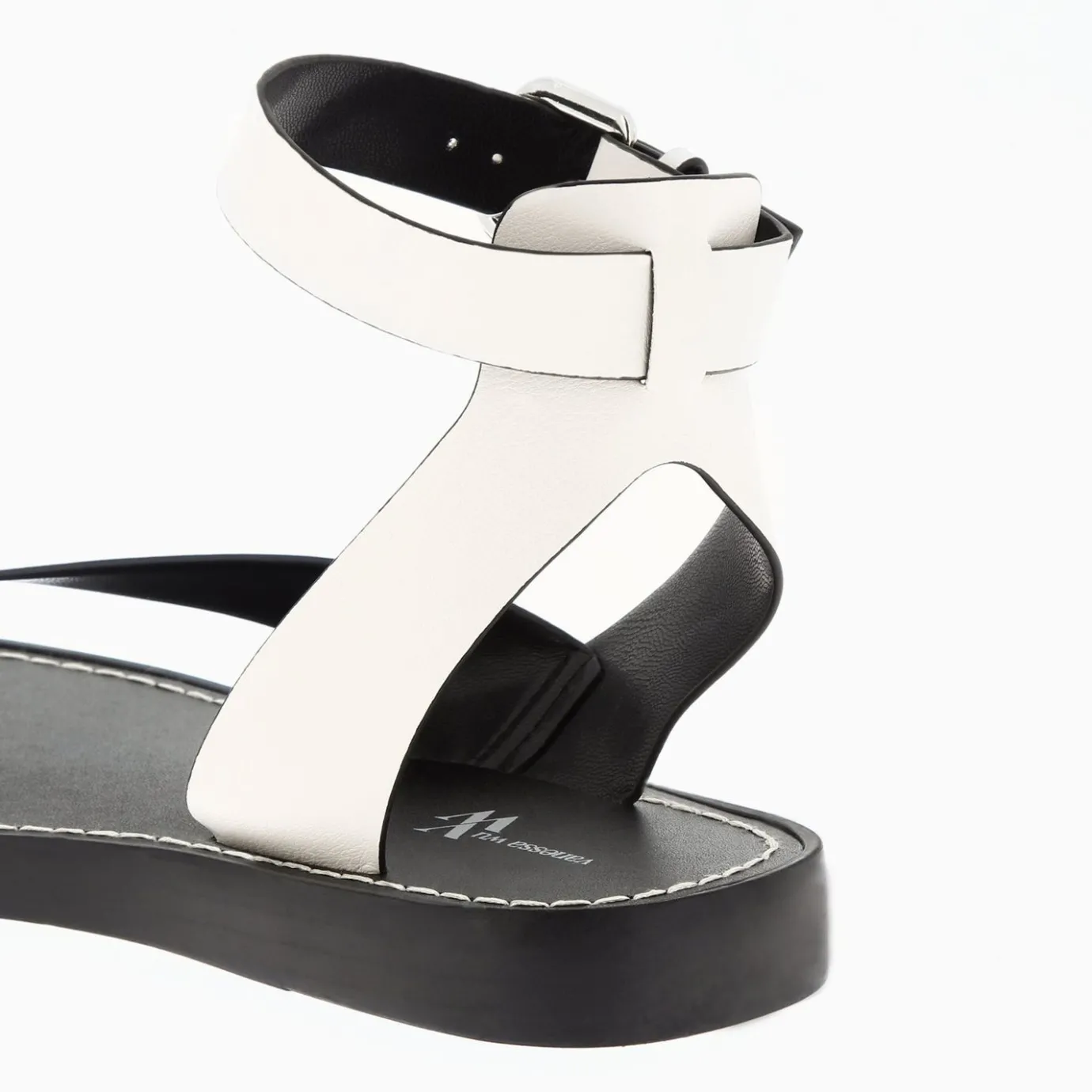 Vanessa Wu Sandales Plates | Sandales Amanda Ivoire Minimalistes A Passe-Pouce