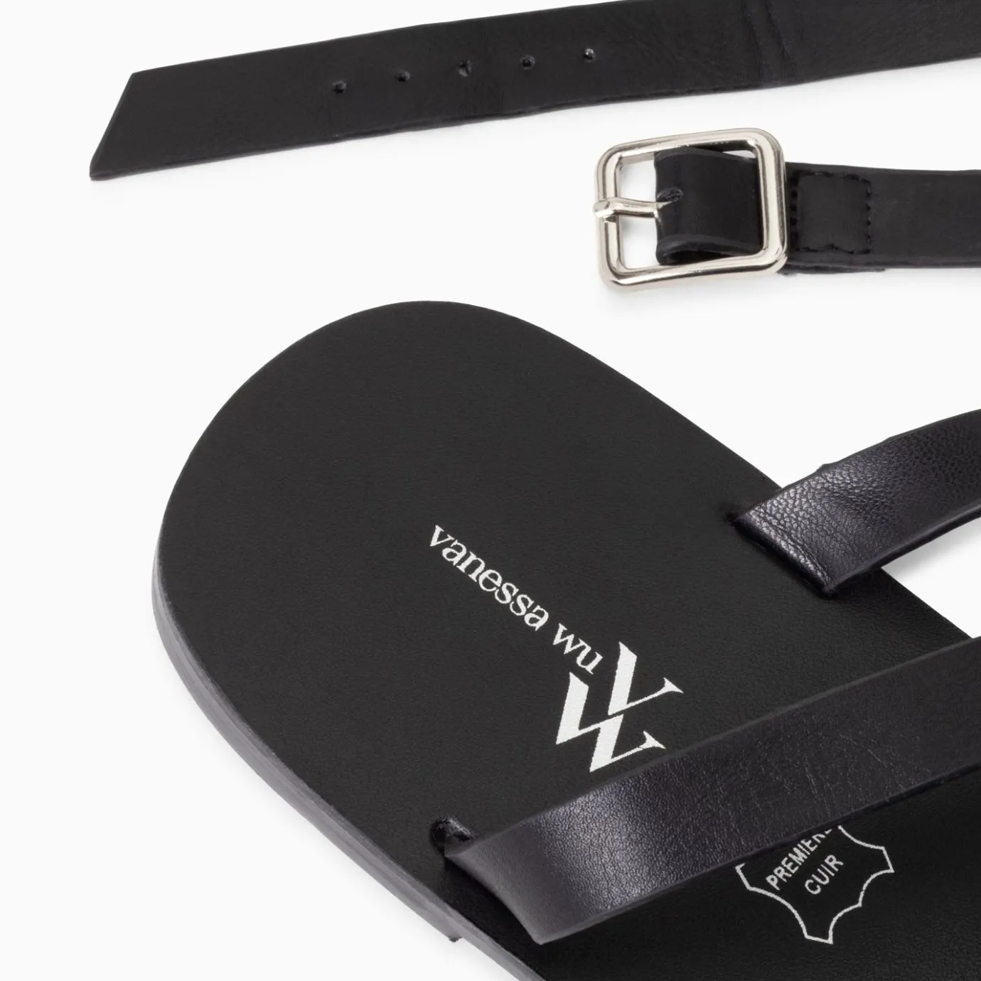 Vanessa Wu Sandales Plates | Sandales Plates Cassiopee Noir A Laniere De Cheville Trois Tours Et Passe-Pouce